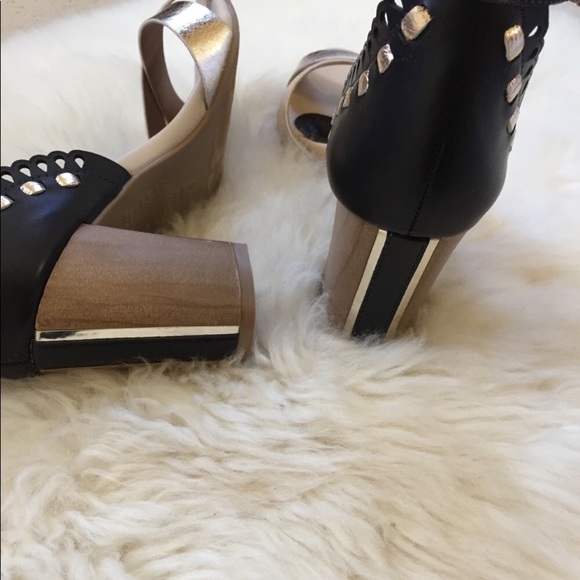 French Blu 2 Tone Leather Heeled Sandals - Picture 6 of 7